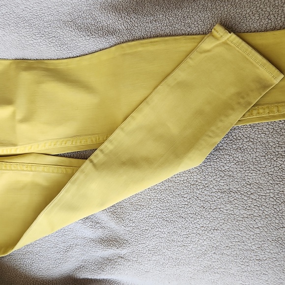 Jeans - Picture 2 of 5